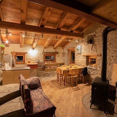 La Vera Casa Di Mose Marmora Exteriör bild